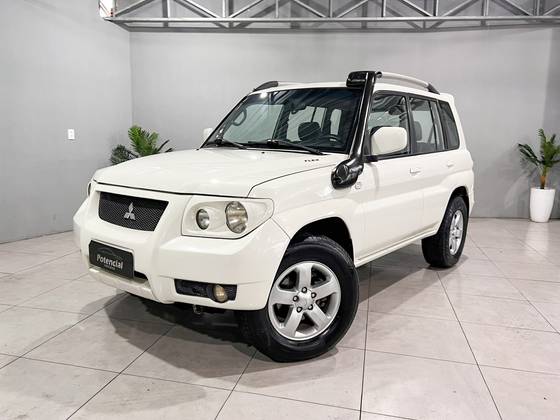 MITSUBISHI PAJERO TR4 2.0 4X4 16V 140CV FLEX 4P AUTOMÁTICO